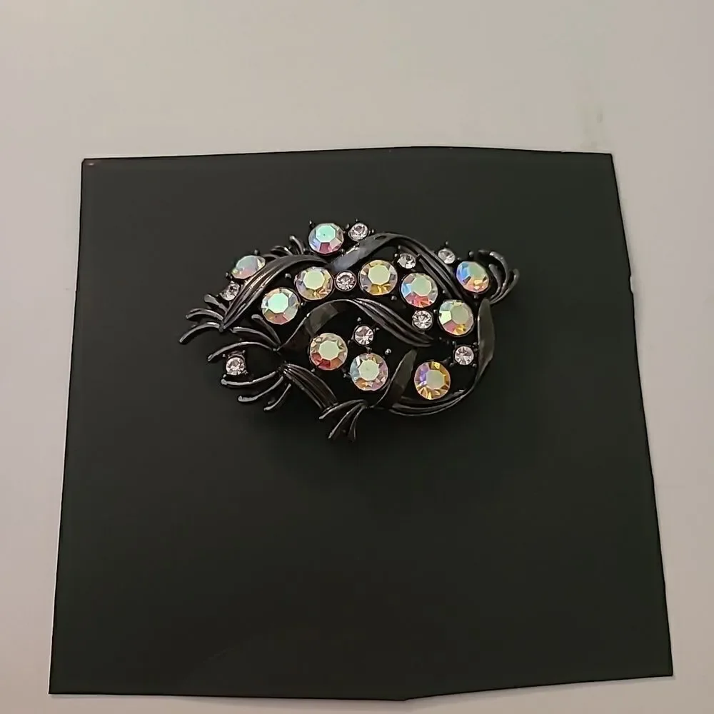 Vintage Rhinestone Brooche